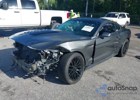 2017 Ford Mustang Ecoboost z USA, uszkodzony, nr VIN 1FA6P8TH5H5287023
